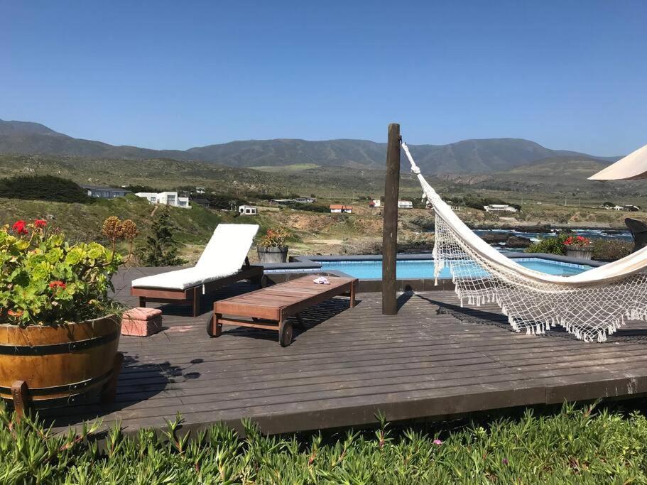 Cabana Frente Al Mar Ensenada Pichidangui Y Los Vilos Villa Exterior photo